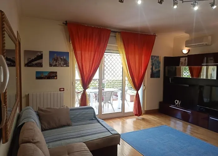 Altamira 2000 By Gabriella