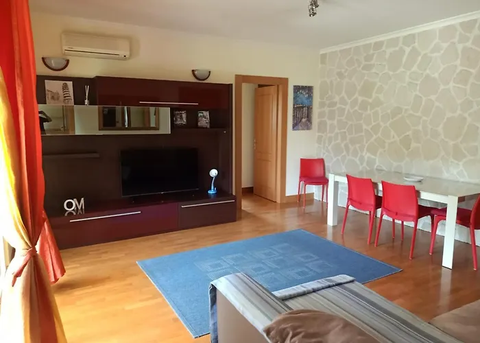 Altamira 2000 By Gabriella Apartment *